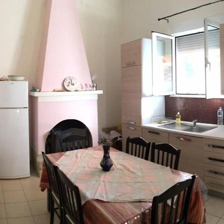 Apartamento Pavlopetri Vingláfia Exterior foto