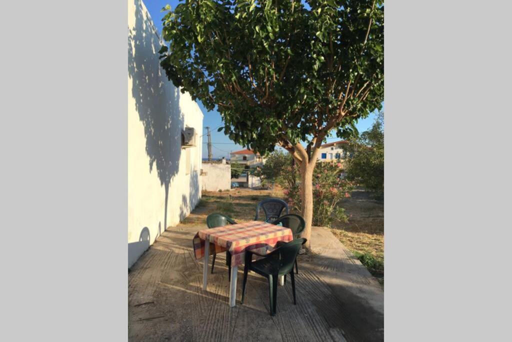 Apartamento Pavlopetri Vingláfia Exterior foto