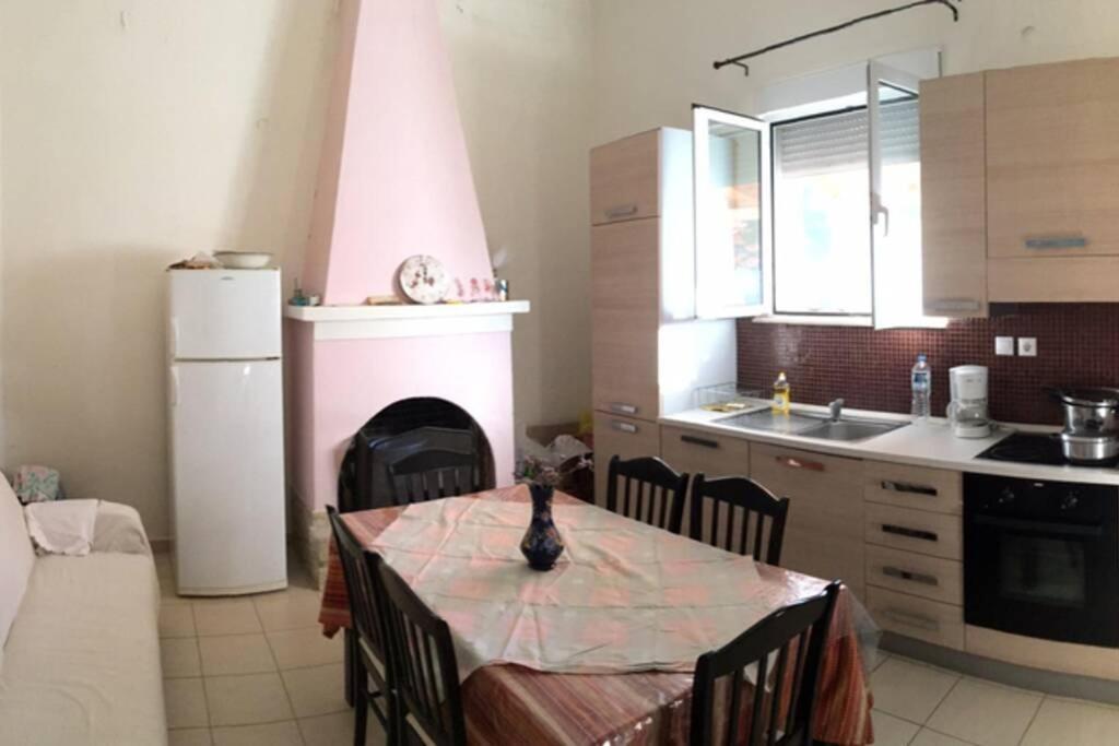 Apartamento Pavlopetri Vingláfia Exterior foto